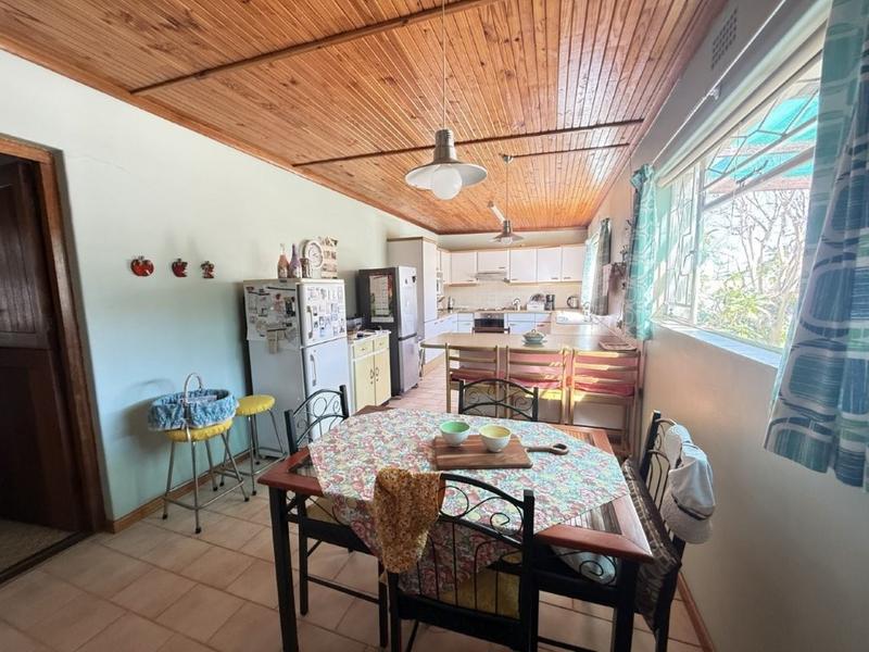 4 Bedroom Property for Sale in Bergzicht Western Cape